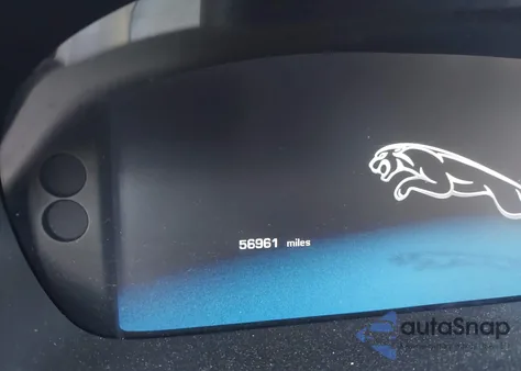 2011 Jaguar Xj from USA, damaged, VIN SAJWA1CB1BLV05526